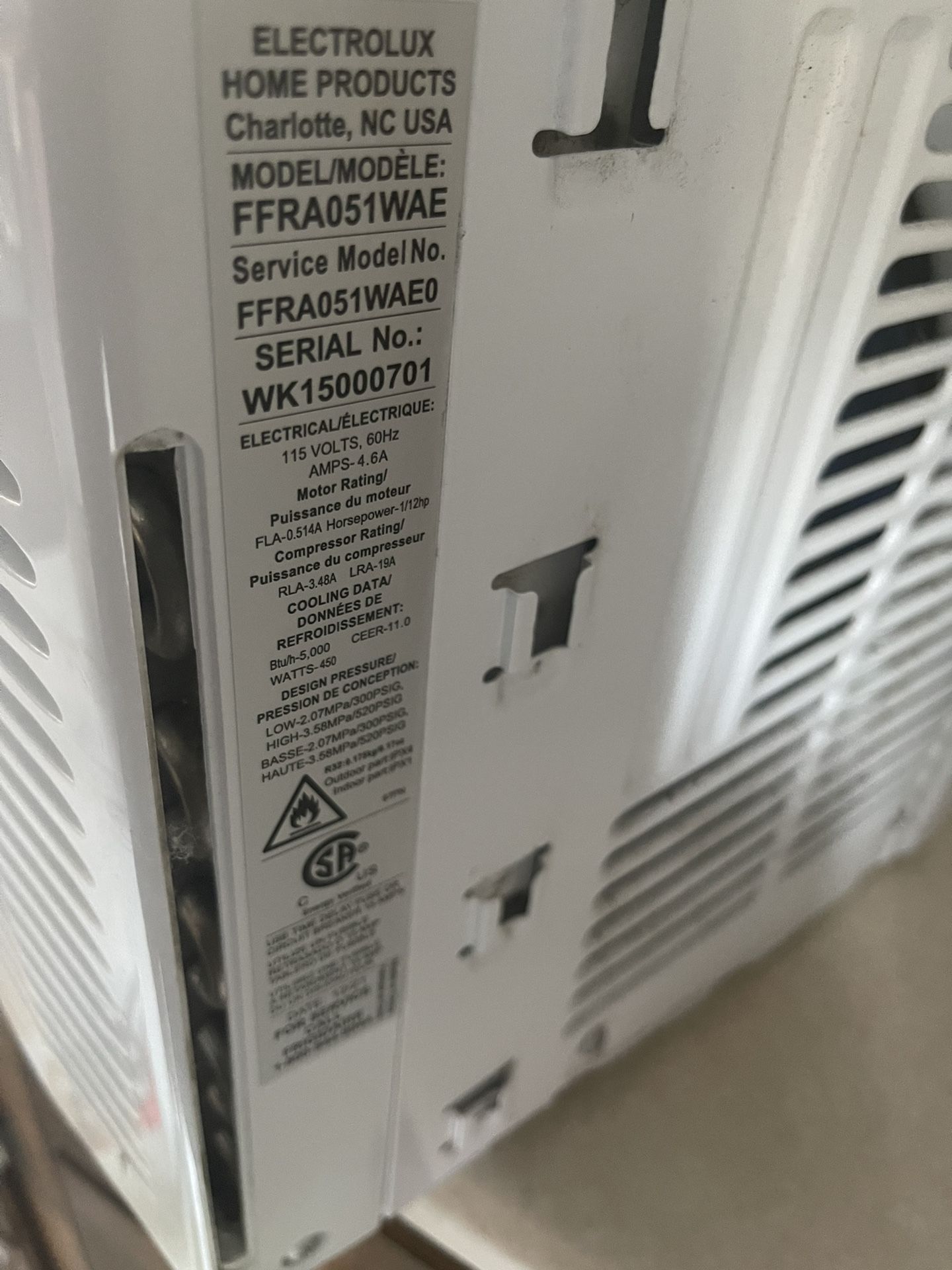 Frigidaire FFRA051WAE WindowMounted Room Air Conditioner, 5,000 BTU