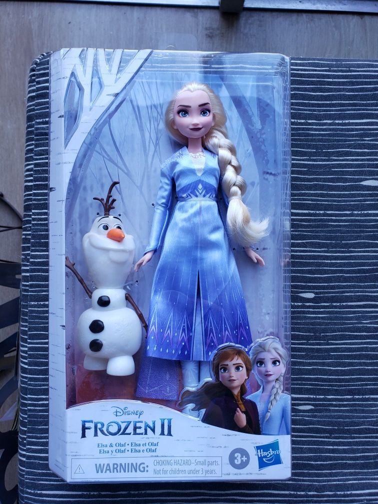 Frozen 2 Elsa and Olaf Doll