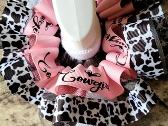 I make tutu tops,t shirt,pillow slip dress,tutu dress and more.