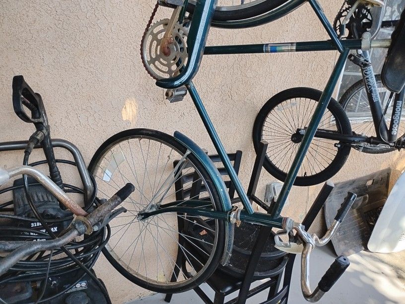 Old School Huffy Mens Bike
