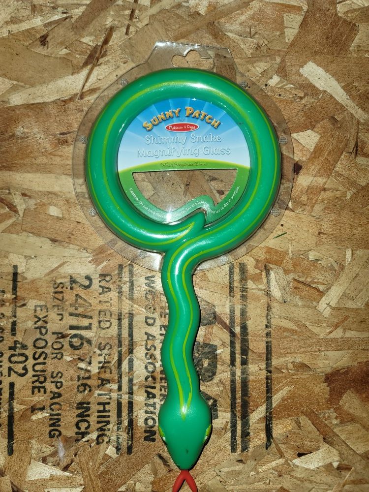 M&D Magnifying Glass