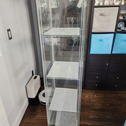 2x Display Cases
