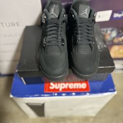 Jordan 4 Black Cat