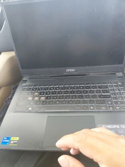 MSI gaming laptop i7 1362OH 24Gb GeForce 4050 8Gb 1Tb