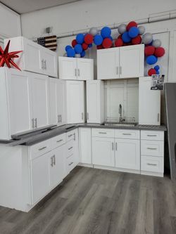Kitchen Cabinets set
