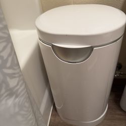 Baby Diaper Pail