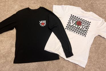 Graphic tee lot