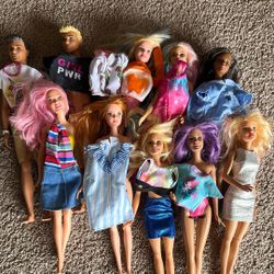 Barbie Dolls And 2 Kens