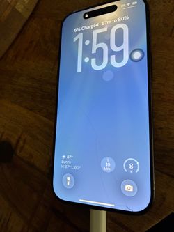 iPhone 16 pro  tmoible cracked