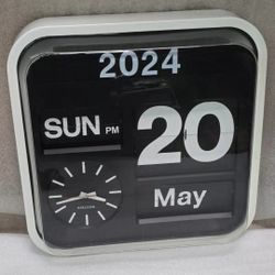 Giant Flip Clock 