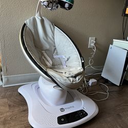 New MamaRoo