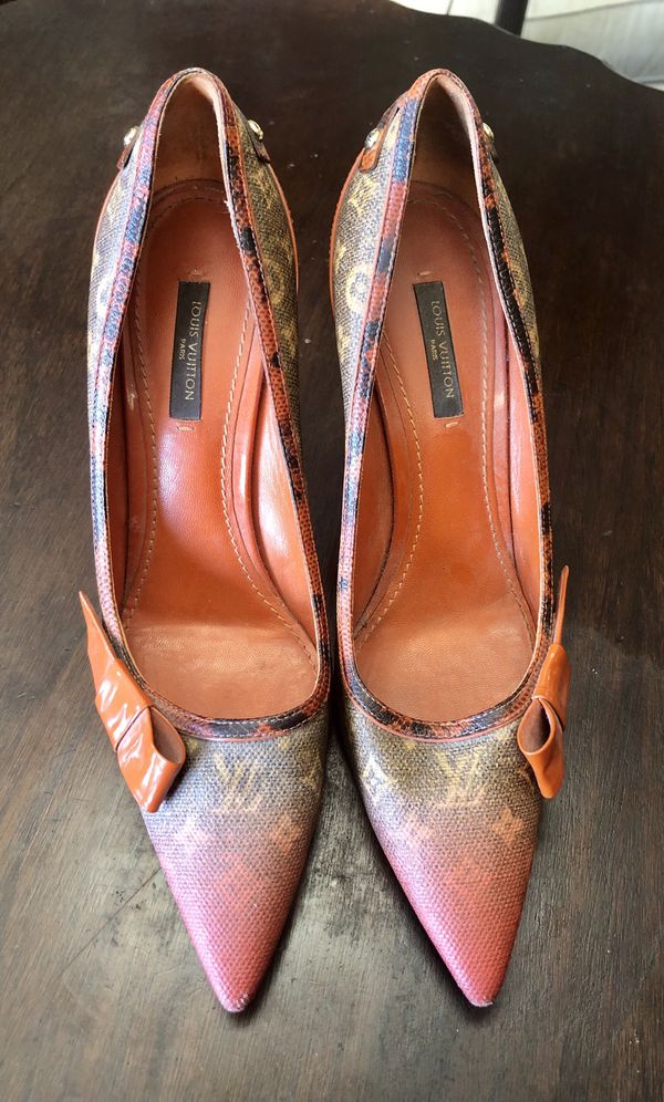 Louis Vuitton High Heels in Canvas Size 8.5 for Sale in Baldwin Park, CA - OfferUp