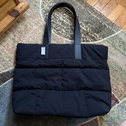Puffer Large TOTE