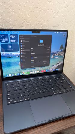 13” Macbook Air M2 (Tahoe)