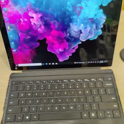 Surface Pro 6 Touch Screen Intel Core i7-8th Gen , 16gb Ram, 512gb SSD, Windows 10 Backlit Keys Charger 