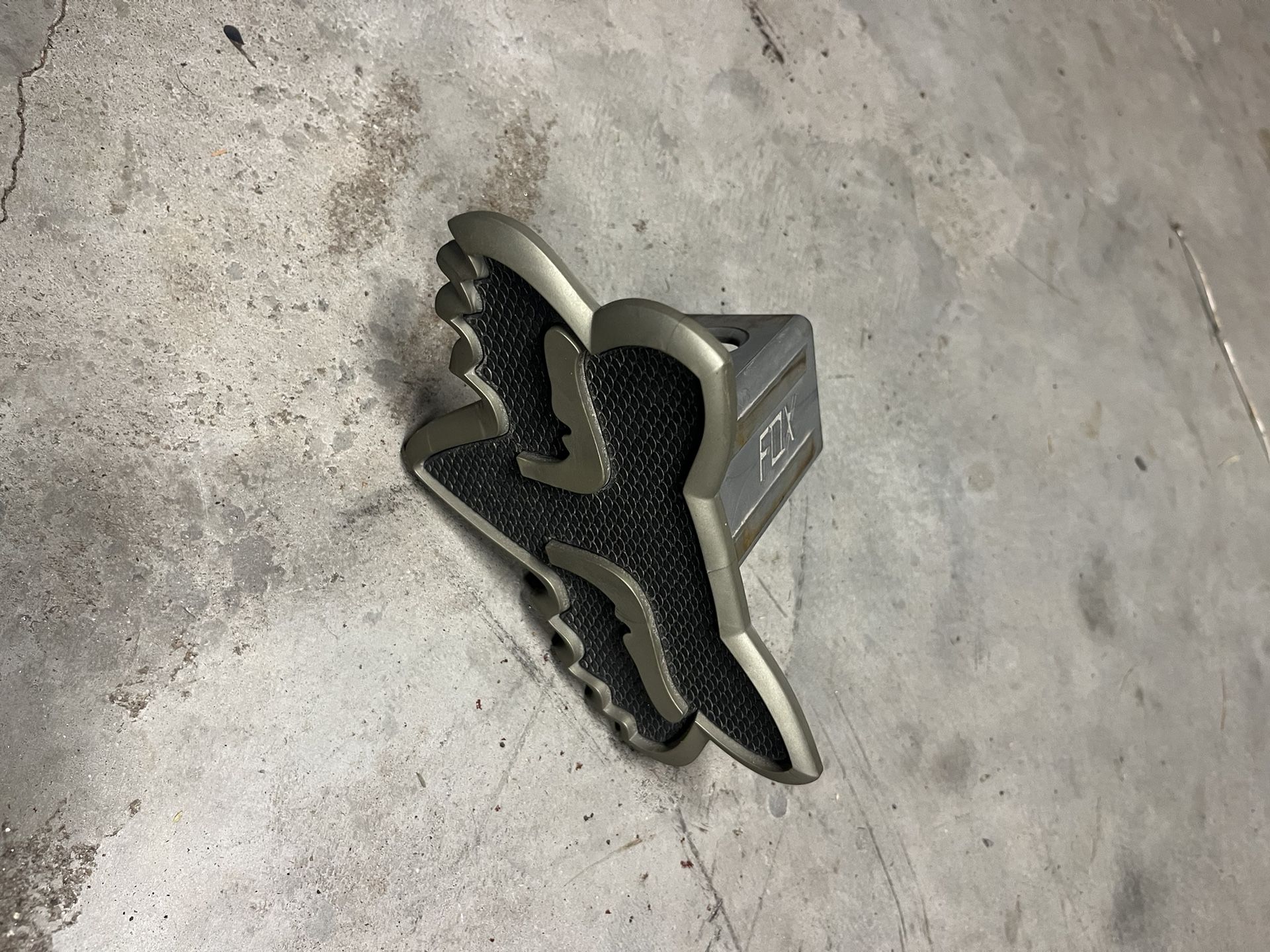 Fox Racing Hitch Guard