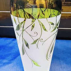 Vintage Lenox Botanical Boutique frosted and green vase