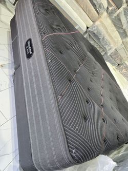 King Sizes Mattress And Box Spring