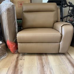 Armless Recliner FREE