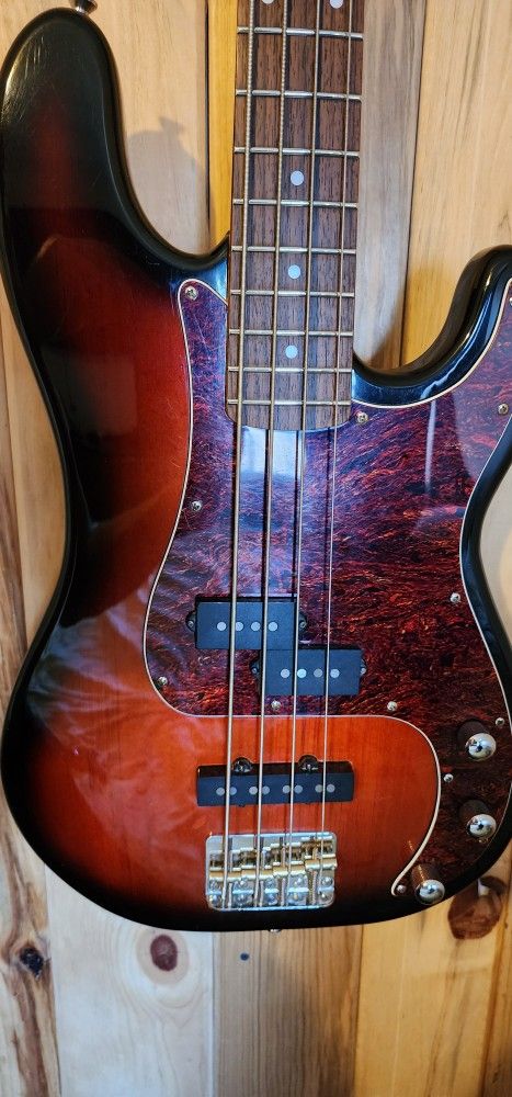 Squier Standard Pj Bass