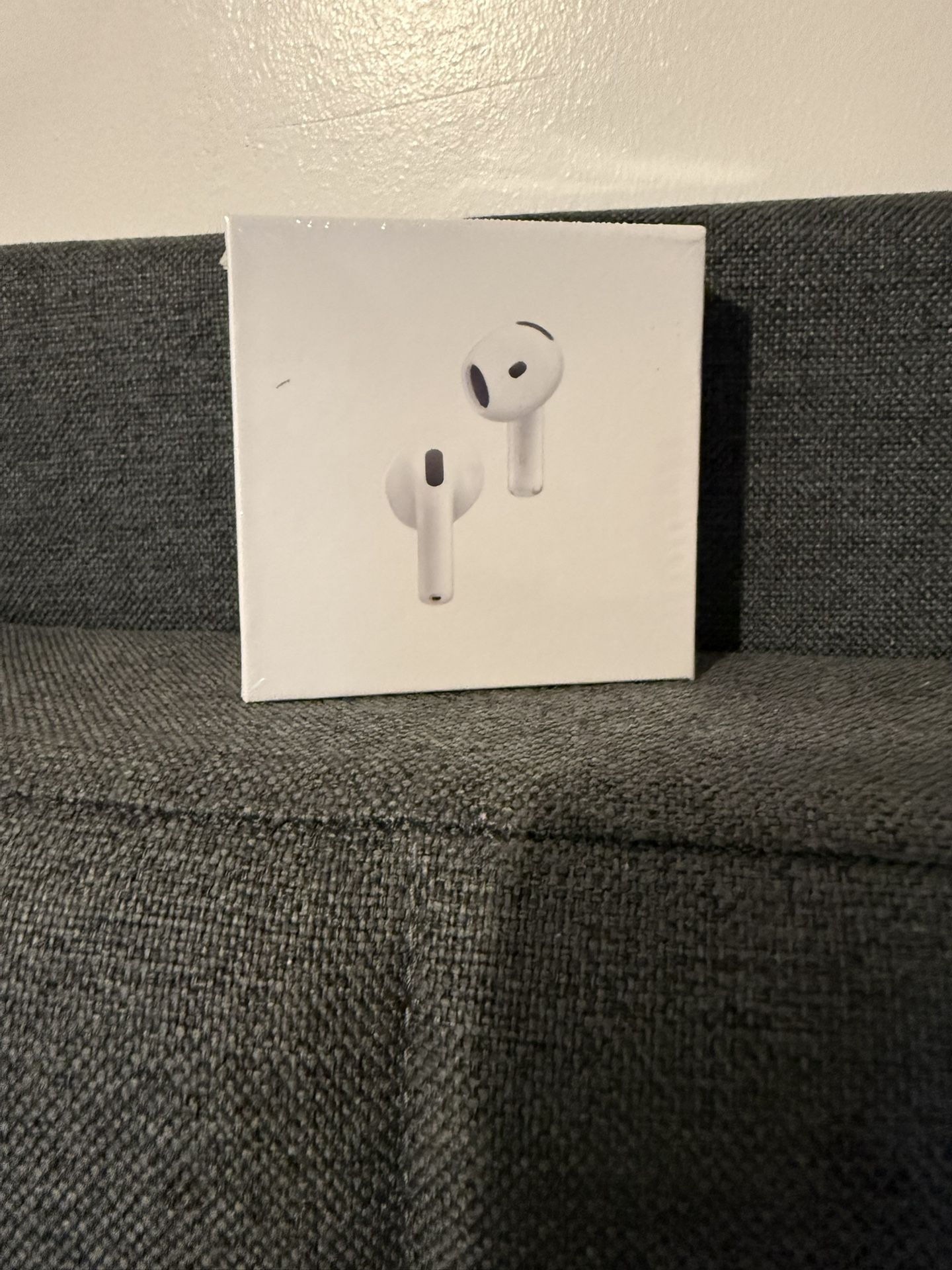 AirPods 4 With ANC