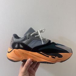 Adidas Yeezy Bosst 700 Wash Orange SZ 9
