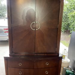 Armoire