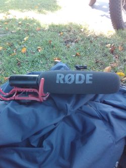 Rode VideoMic Camera-Mount Shotgun Microphone