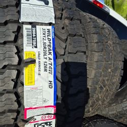 Falken Wildpeak AT 4W 37 12.50 20 Brand New.