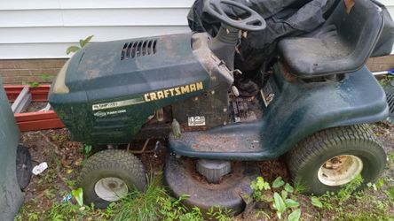 Craftsman lawn mower selling for parts