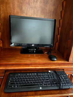 HP 20” Monitor bundle - Includes HP keyboard, Mouse, & All Cables