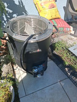 Char-Broil The Big Easy Propane Cooker