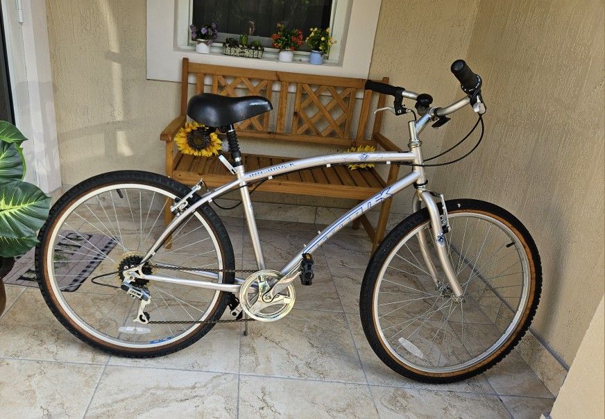 Huffy Innsbruck Comfort 6 speed Bike Comfort tek heavy duty.