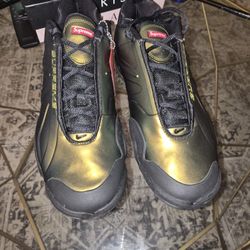 Nike Supreme Courtposite