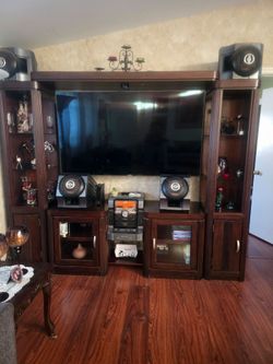 Tv stand
