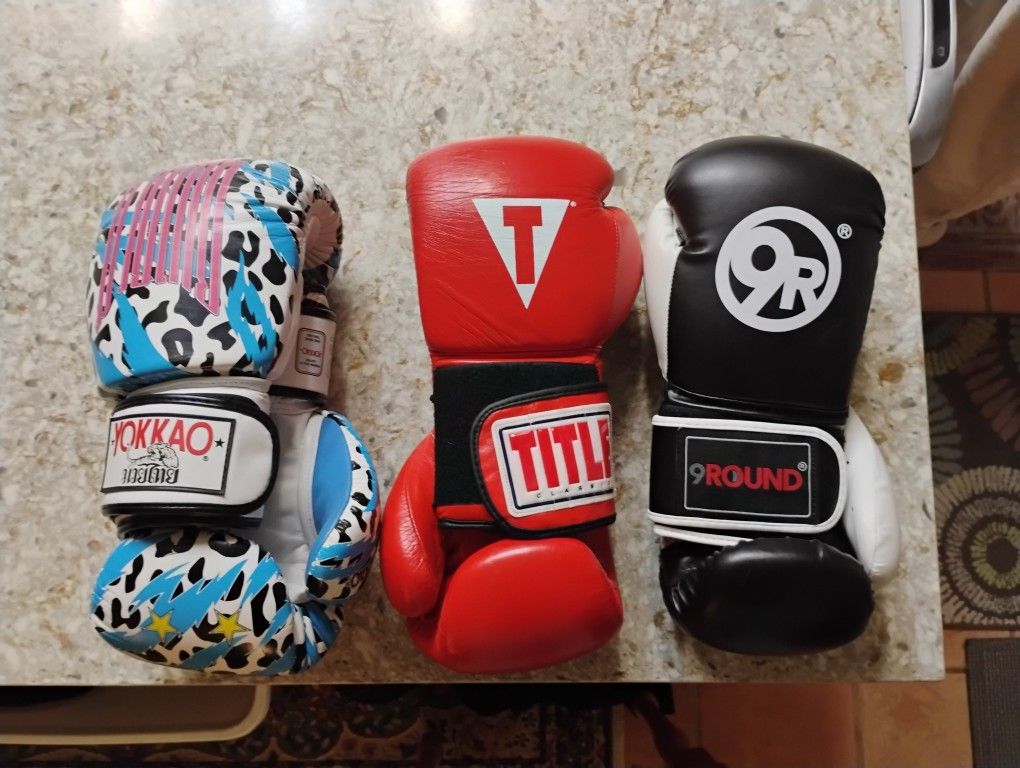 Boxing gloves For Sale