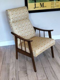 Vintage Mid-Century High Back Armchair.  See Full  Description
