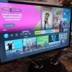 32" Insignia Amazon Fire Tv 4k Great Condition No Legs It Was Mounted 
