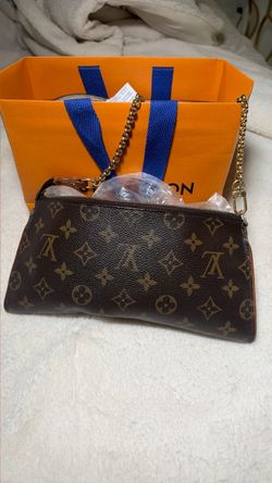 Louis Vuitton Monogram Sophie Clutch