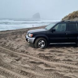 2000 Infiniti QX4