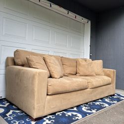 Classic Camel Brown Downfilled Crate & Barrel Axis Sofa •FREE DELIVERY•