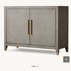 Rh Sideboard 