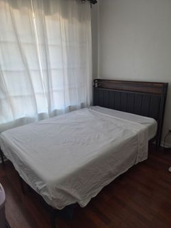 Mattress and bedframe