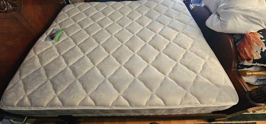 King size mattress