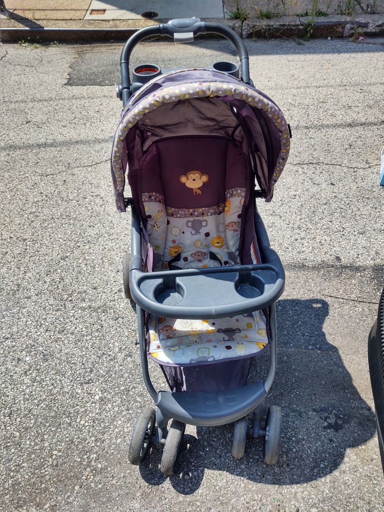 Stroller with car seat for free
