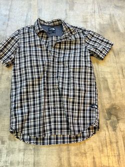 Men button shirt