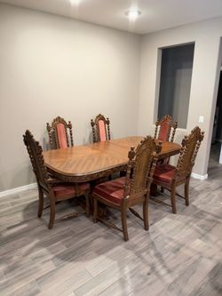 Dinning Table and Chairs