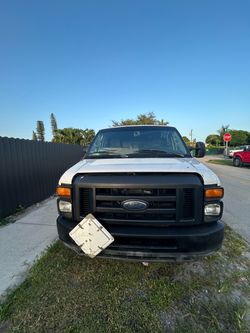 2010 ford van