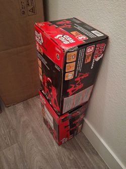 Two  Torino Big Red Jacks stands 3 ton