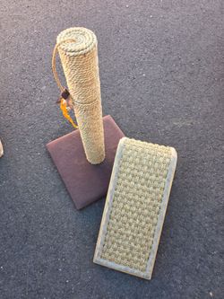 Scratching Post & Board
